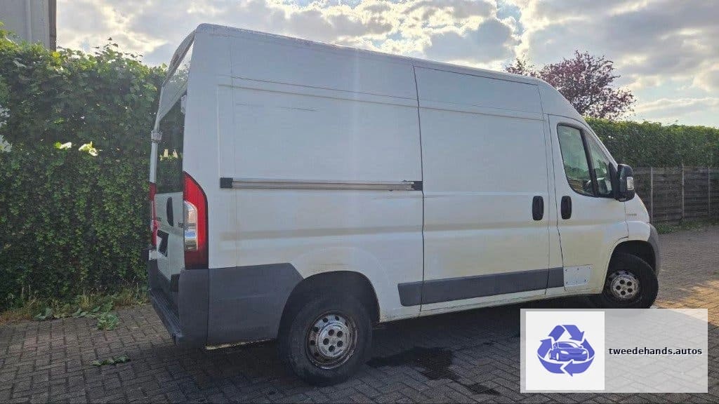 Peugeot Boxer 2.2 HDI L2H2 van 2010