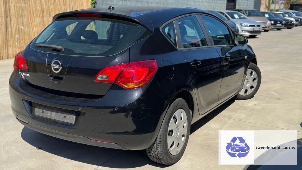 Opel Astra 1.6Benzine 2009 163.xxxkm/Airco,Sensoren,Cruise