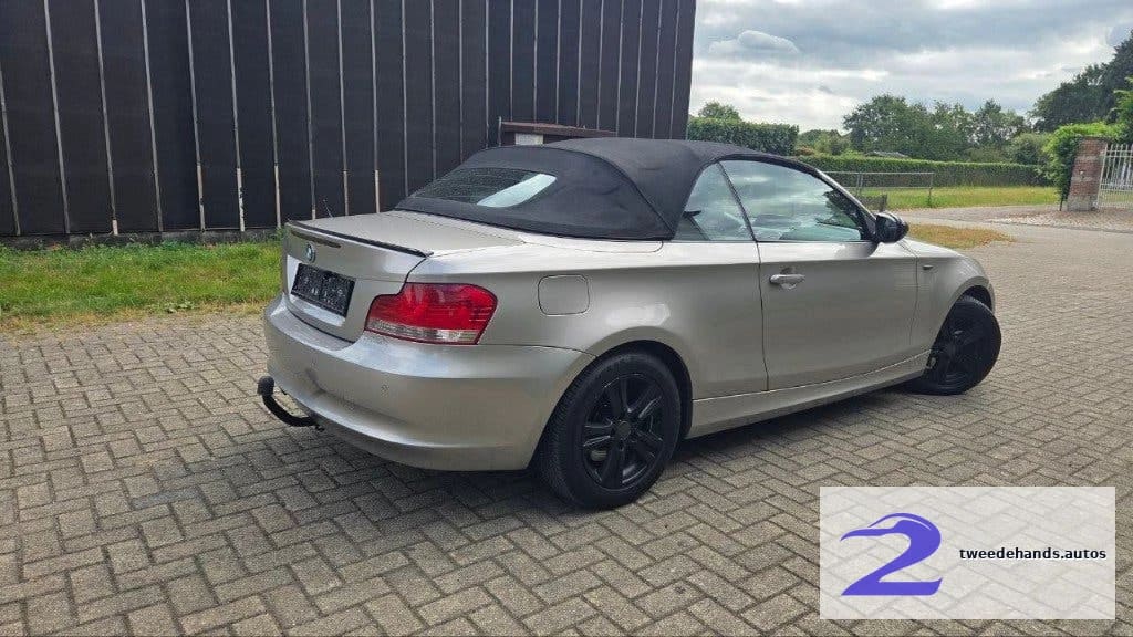 BMW 118i cabrio van 2010, goede  staat