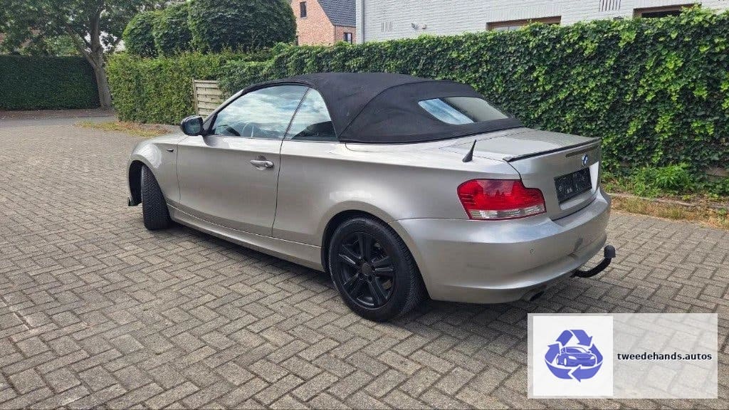 BMW 118i cabrio van 2010, goede  staat