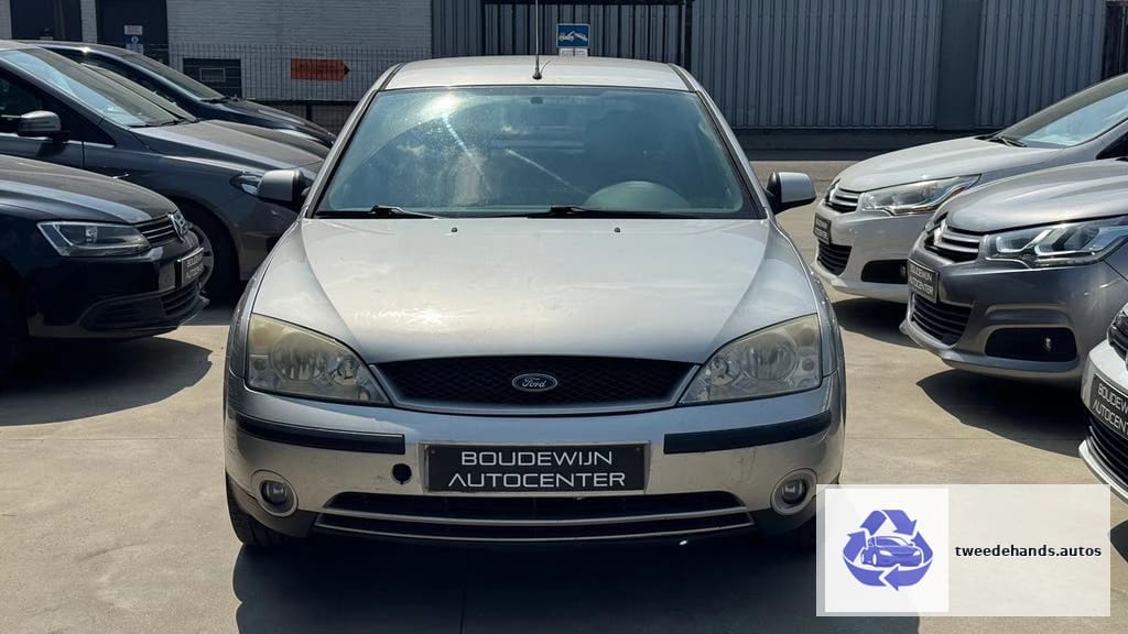 Ford Mondeo 1.8Benzine 2003 180.xxxkm beginnerswagen