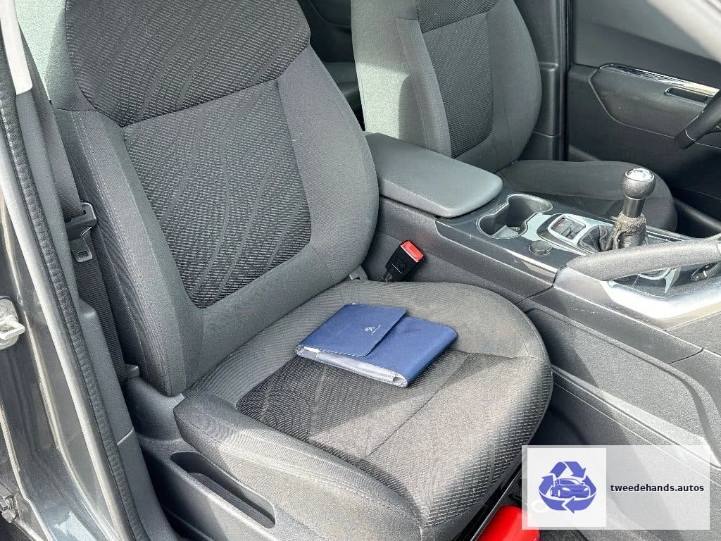 Peugeot 3008 1.6i 2015 Facelifts 1e eigenaar