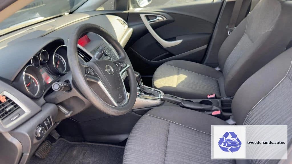 Opel Astra 1.6Benzine Automaat 153.xxxkm 2010 Garantie