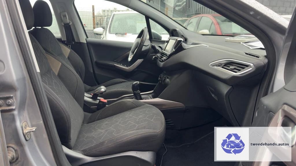 Peugeot 2008 1.2Benzine Euro6B 2016 177.xxxkm/Airco,Cruise,.