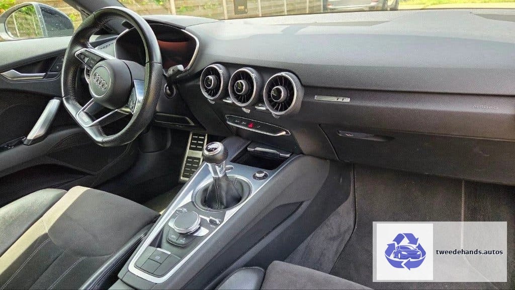 Audi TT S-line 1.8 TFSI van 2016, maar 125.000kms