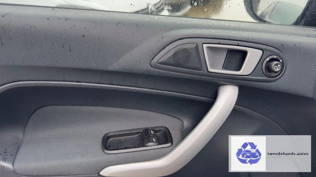 Ford Fiesta 1.2Benzine 2012 150.xxxkm Beginnerswagen