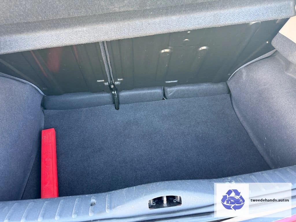 Citroën C3 1.1i!!! 8000 km!!!