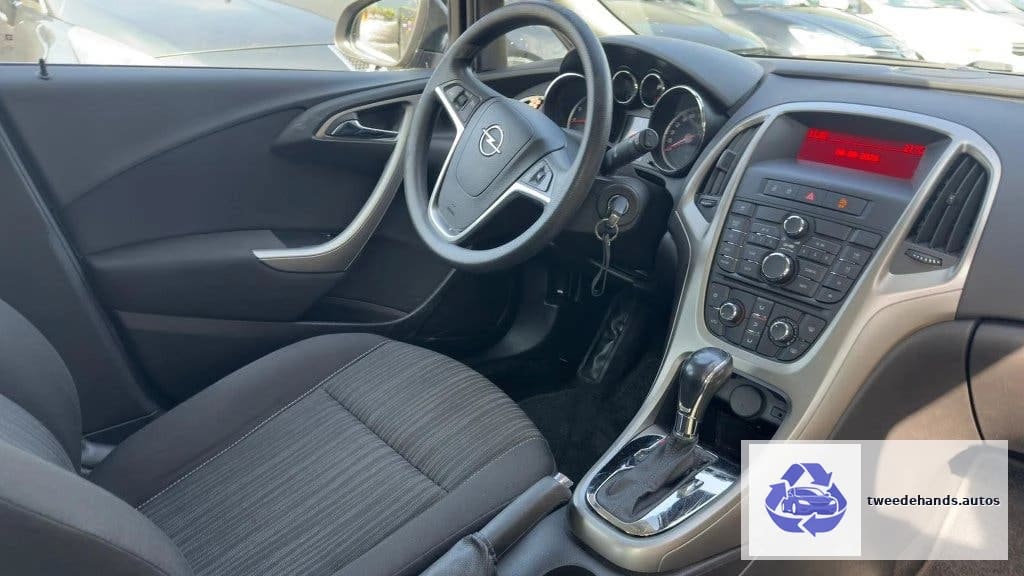 Opel Astra 1.6Benzine Automaat 153.xxxkm 2010 Garantie