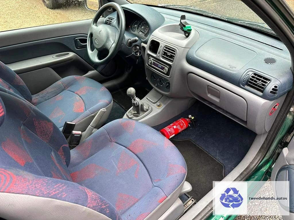Renault Clio 1.2Benzine Gekeurd vvk