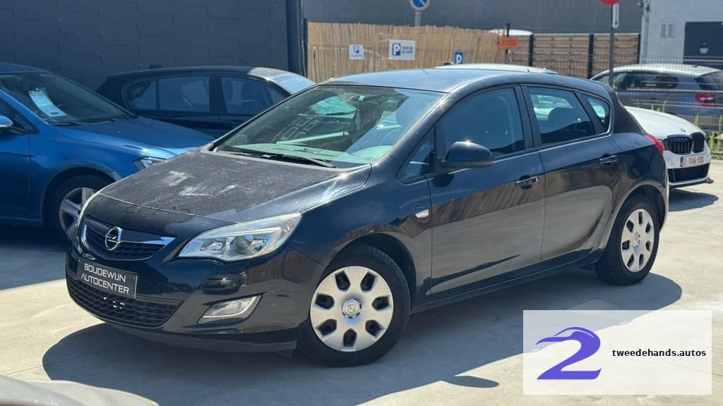 Opel Astra 1.6Benzine 2009 163.xxxkm Airco,Sensoren,Cruise