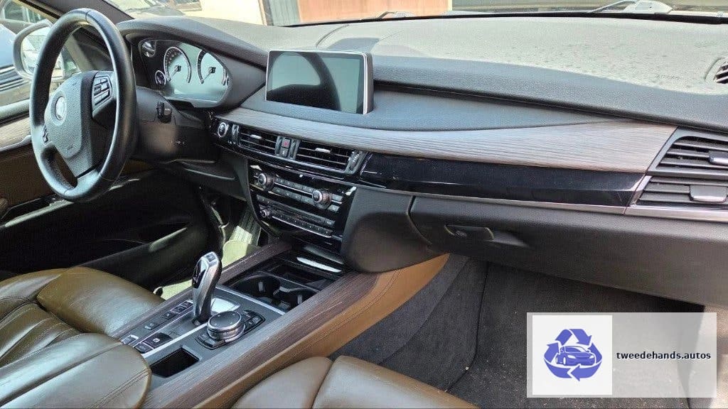 BMW X5 4.0e van 2016, met 270.000kms