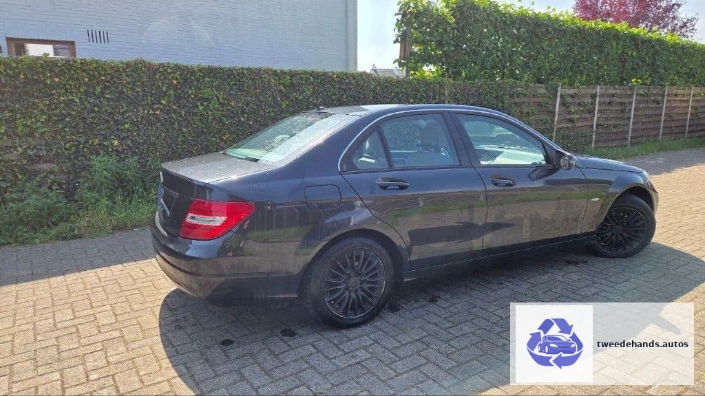 Mercedes Benz C180 van 2012, goede staat, automaat