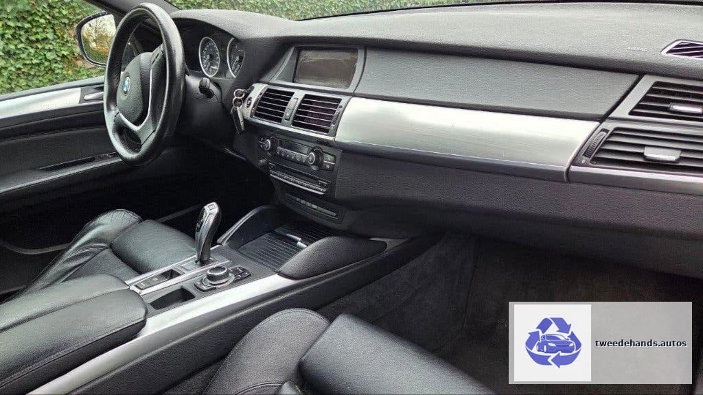 BMW X6 4.0D van 2011, met 280.000kms