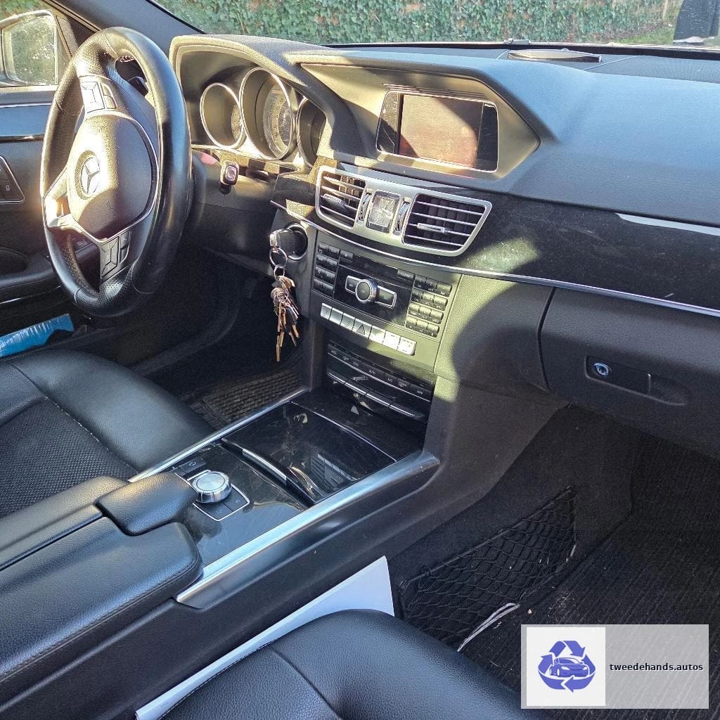 Mercedes Benz E200 van 2013, met 208.000kms