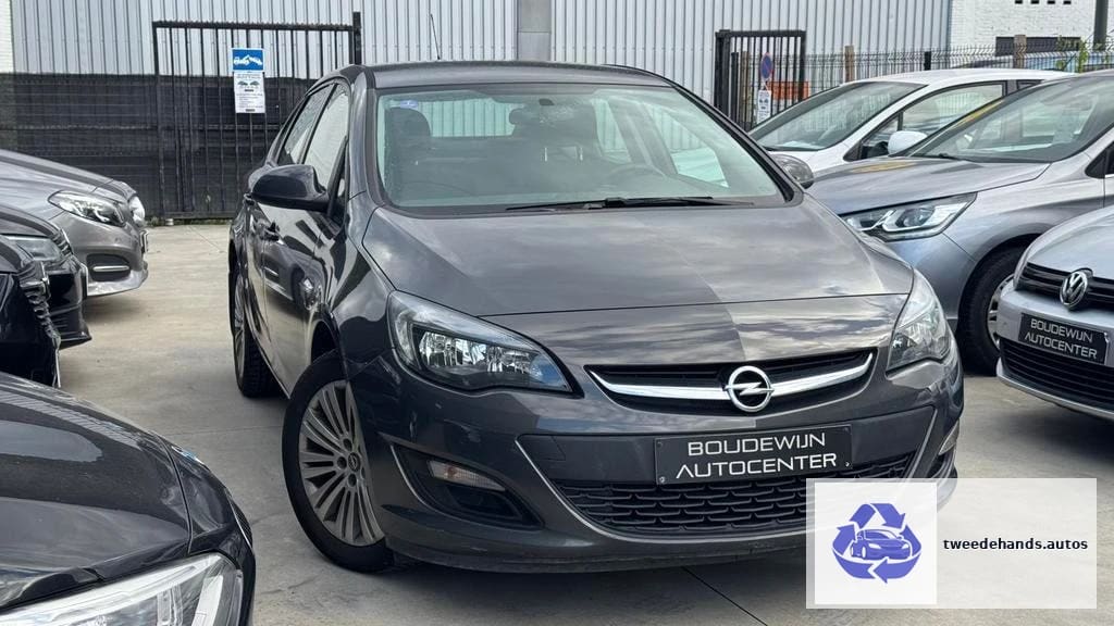 Opel Astra Notchback 1.4Benzine Topstaat 2012 Garantie