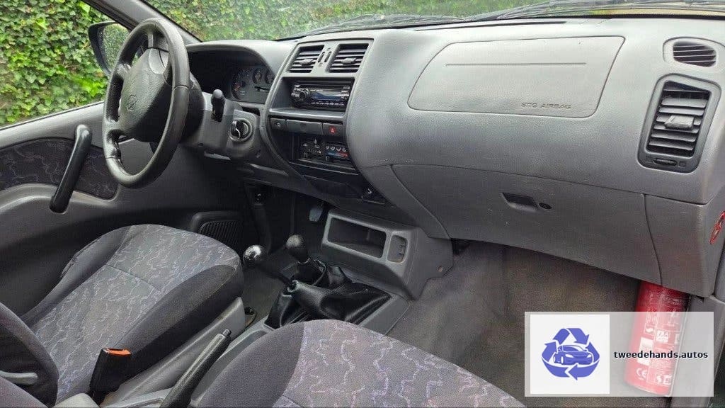 Nissan Terrano 2.7D 4X4 van 2000, lichte vracht