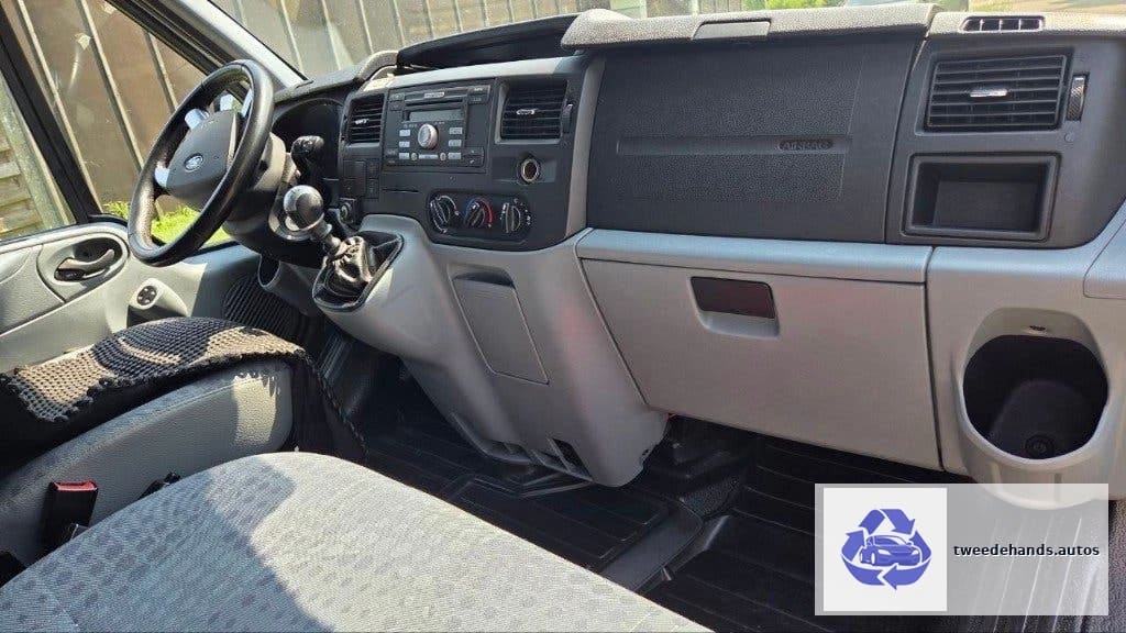 Ford Transit 2.2D Dubbele cabine van 2013