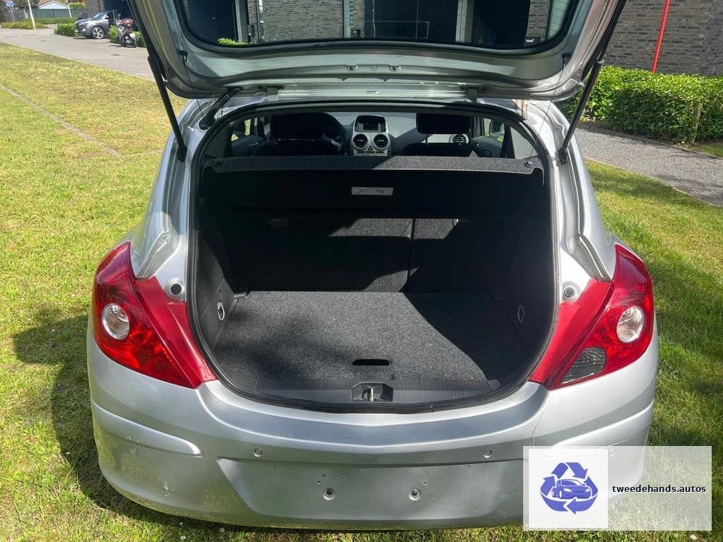 Opel Corsa 1.2Benzine Automaat Gekeurd vvk