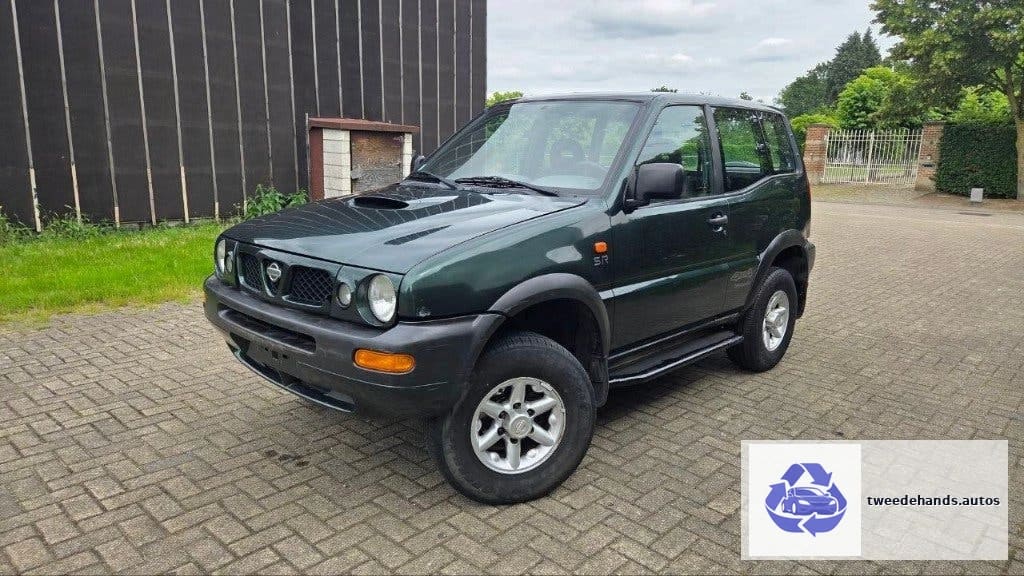 Nissan Terrano 2.7D 4X4 van 2000, lichte vracht