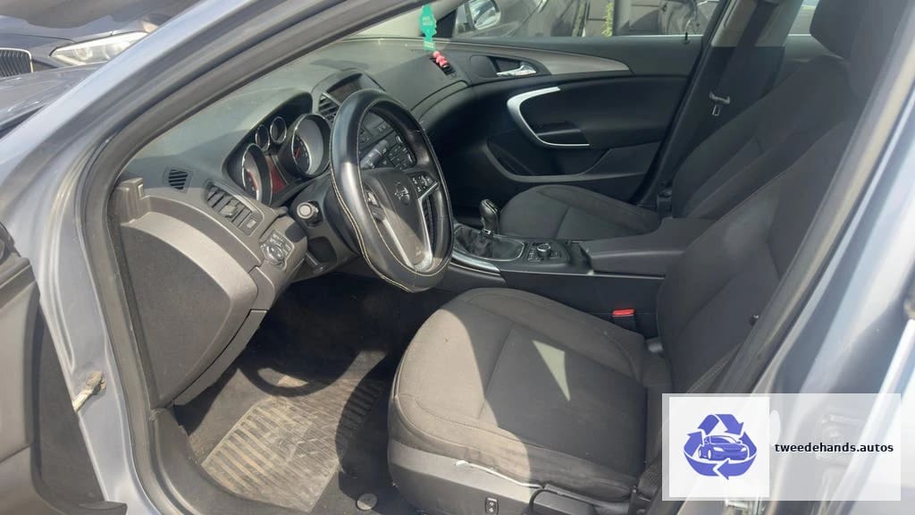 Opel Insignia 1.6Benzine 2009 142.xxxkm Airco,Sensoren,..