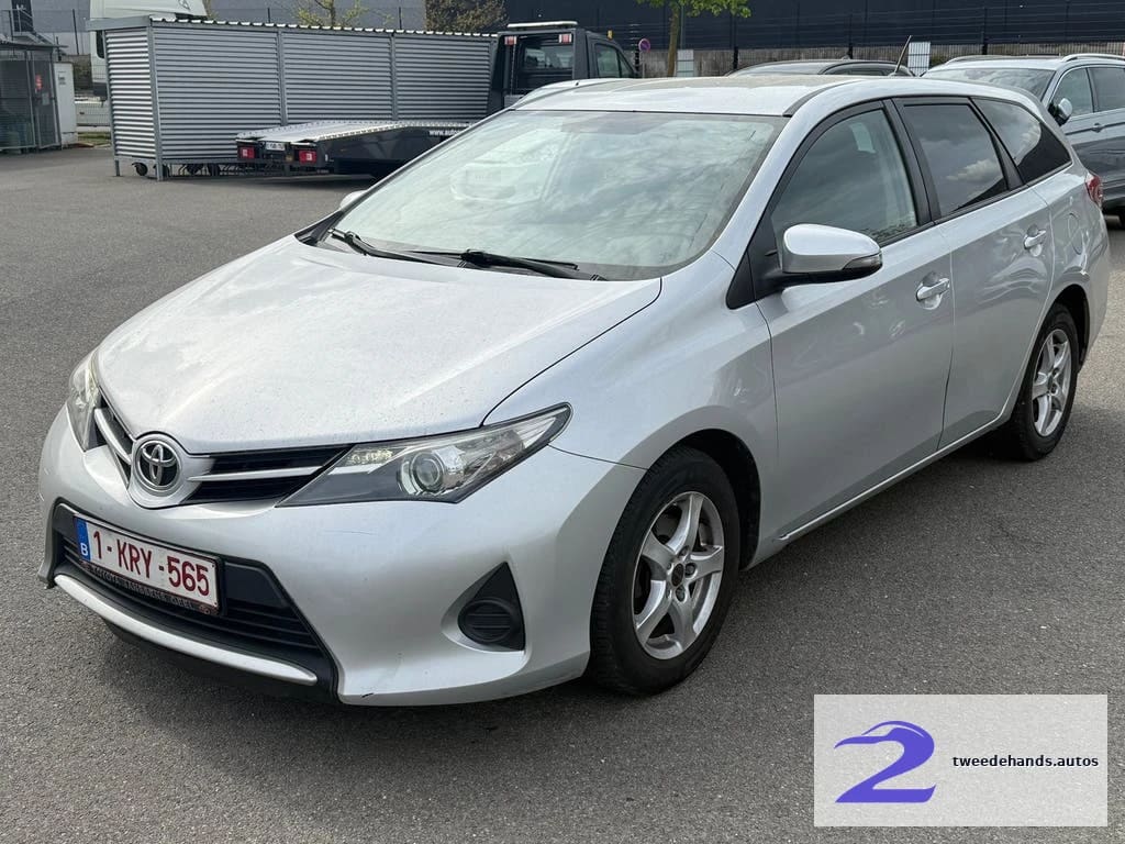 Toyota Auris Touring 1.3i uit 2015