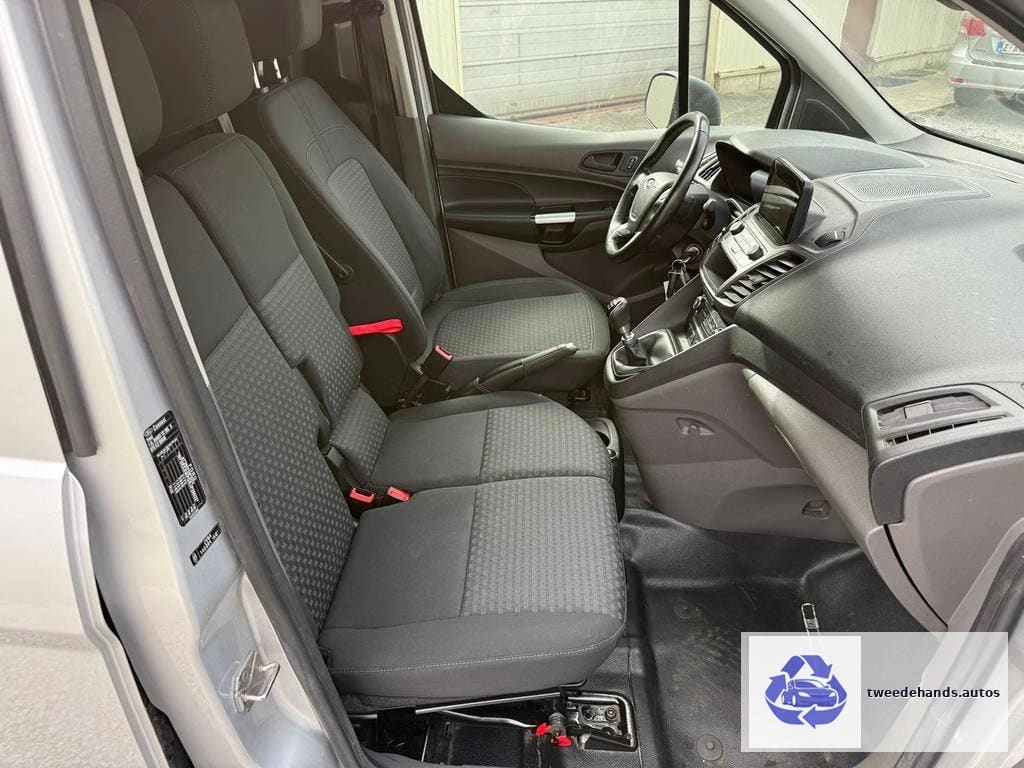 Ford Transit Connect 1.5d 3pl facelift!!! 500€ Netto!!!