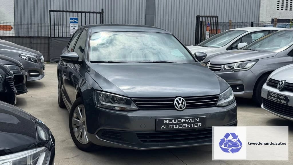 Volkswagen Jetta 2011 1.2Benzine 160.xxxkm/Airco,Sensor,Navi