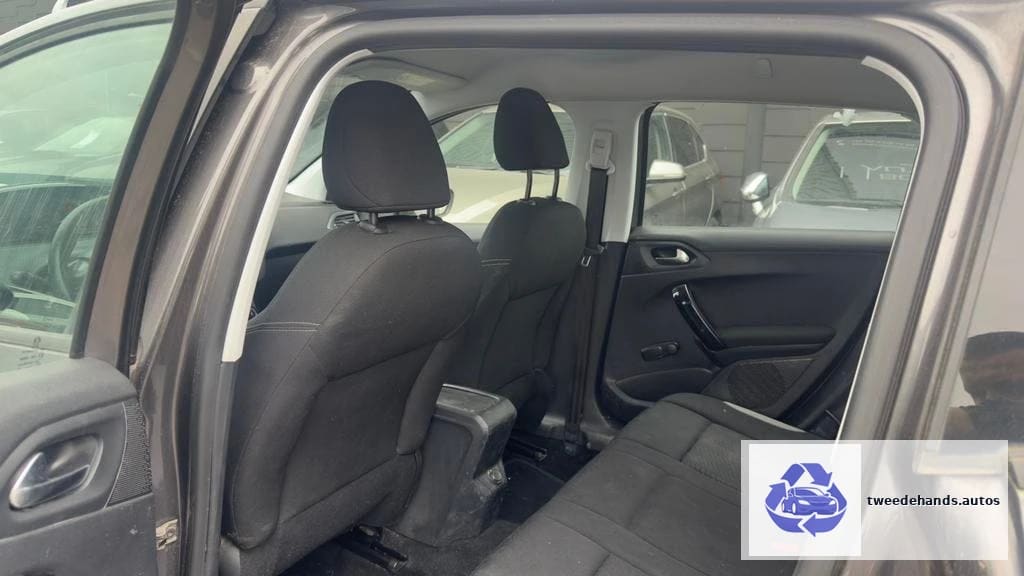 Peugeot 2008 1.2Benzine 111.xxxkm 2015 / Garantie