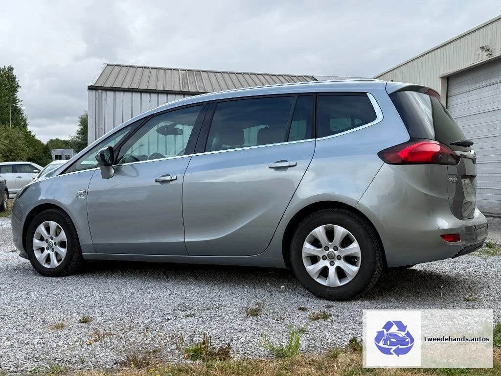Opel Zafira Tourer 1.6cdti Euro6 7pl Cosmo