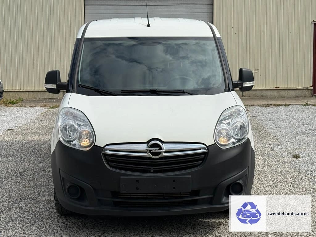 Opel Combo 1.6cdti 77kw!!! 4132€ Netto!!!