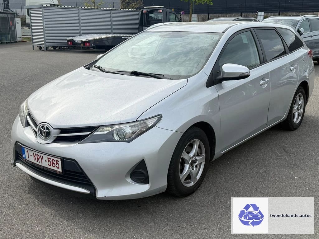 Toyota Auris Touring 1.3i uit 2015