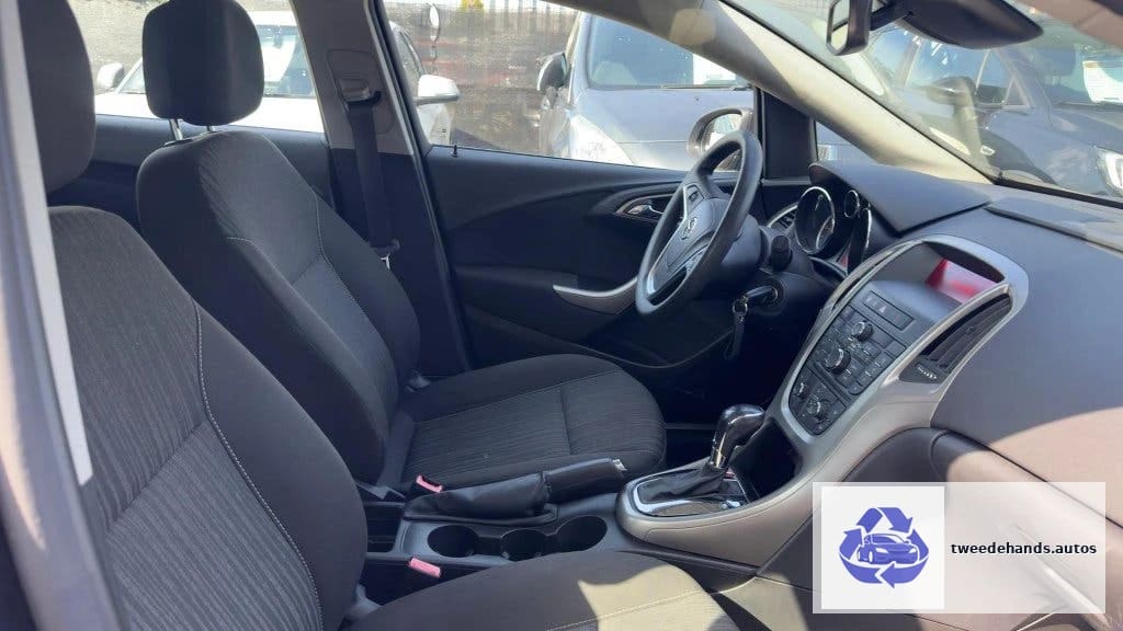 Opel Astra 1.6Benzine Automaat 153.xxxkm 2010 Garantie