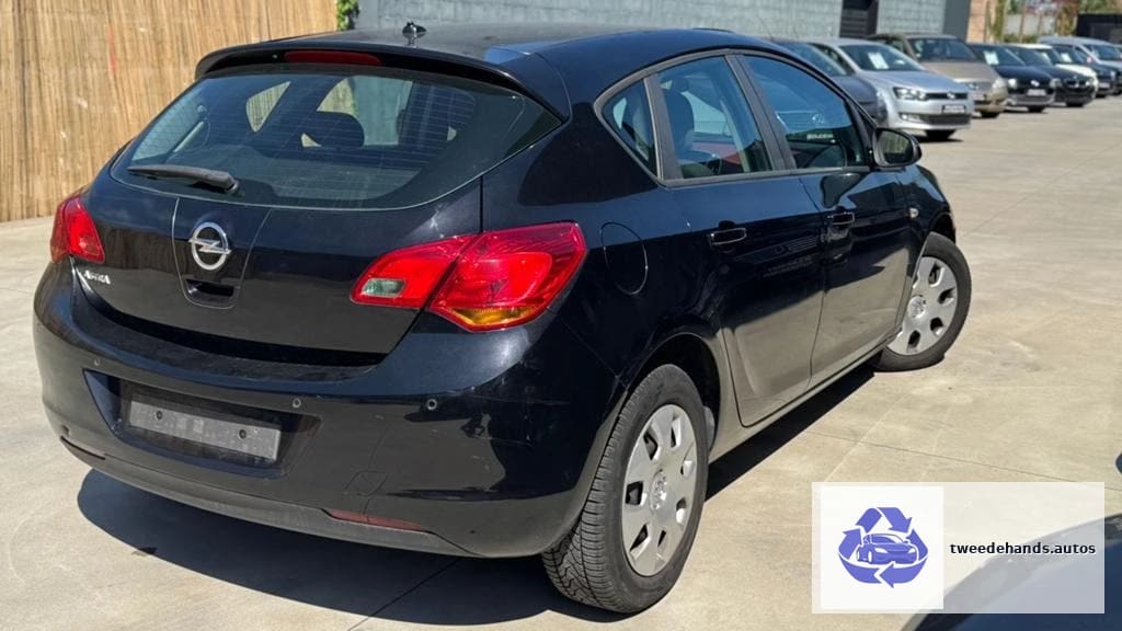 Opel Astra 1.6Benzine 2009 163.xxxkm/Airco,Sensoren,Cruise
