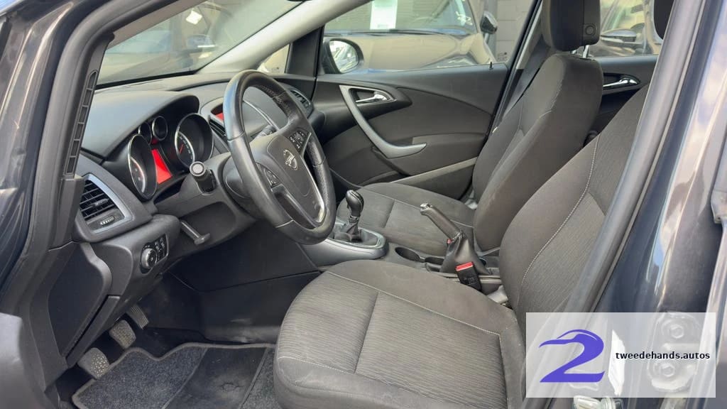 Opel Astra Berline 1.4Benzine Topstaat 2012 Garantie