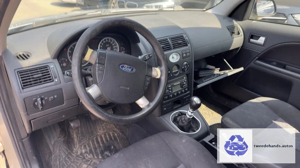 Ford Mondeo 1.8Benzine 2003 180.xxxkm beginnerswagen