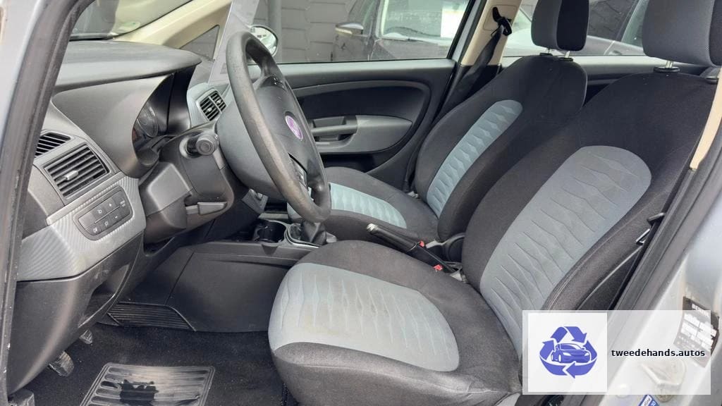 Fiat Punto 1.4Benzine 2008 156.xxxkm / Airco,Garantie,..