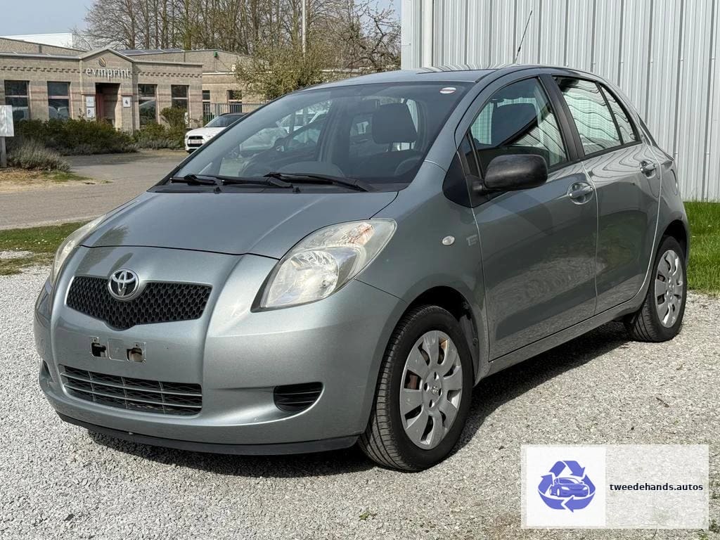 Toyota Yaris 1.0i 118000km 5dr