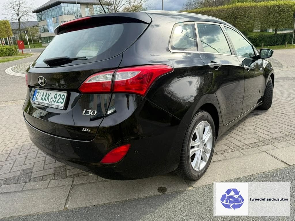 Hyundai I30 SW 1.6crdi Automaat