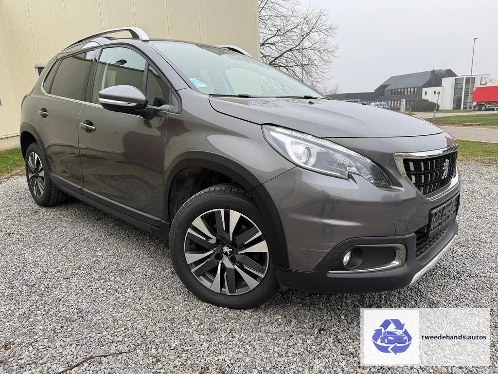 Peugeot 2008 Allure 1.2i 2019 96000km dealer/export