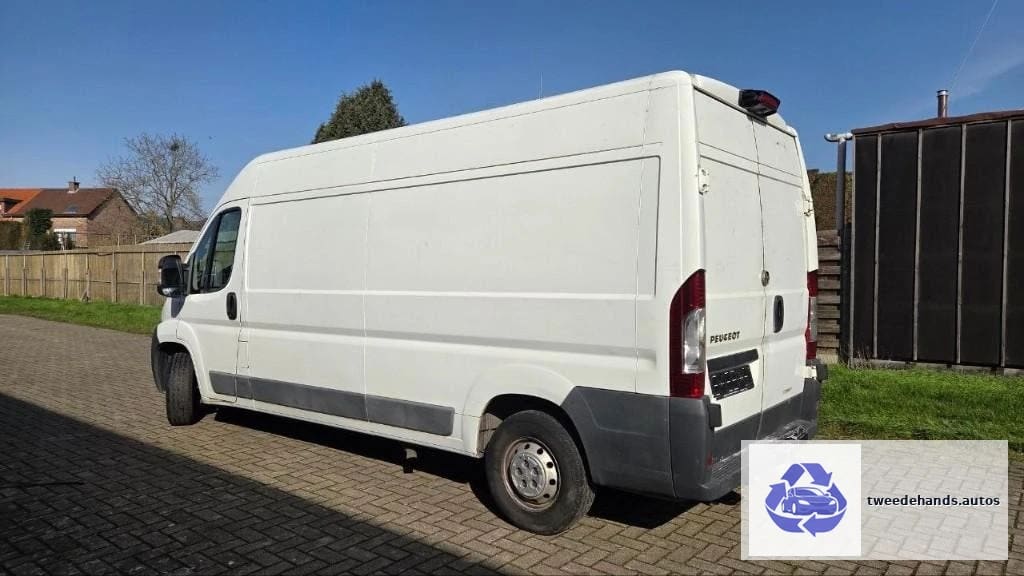 Peugeot Boxer 2.2D L3H2 van 2012, met 350.000kms