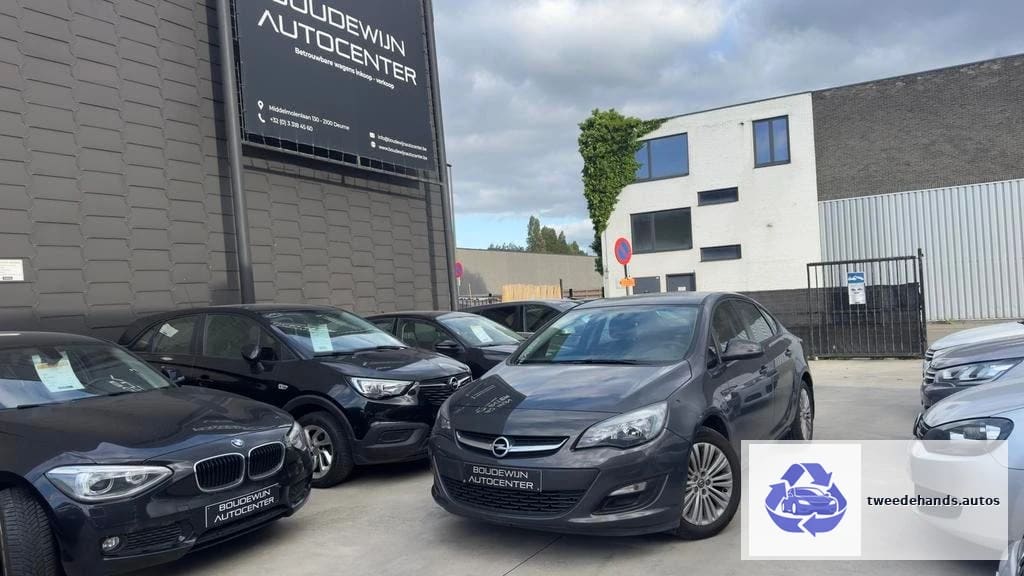 Opel Astra Notchback 1.4Benzine Topstaat 2012 Garantie