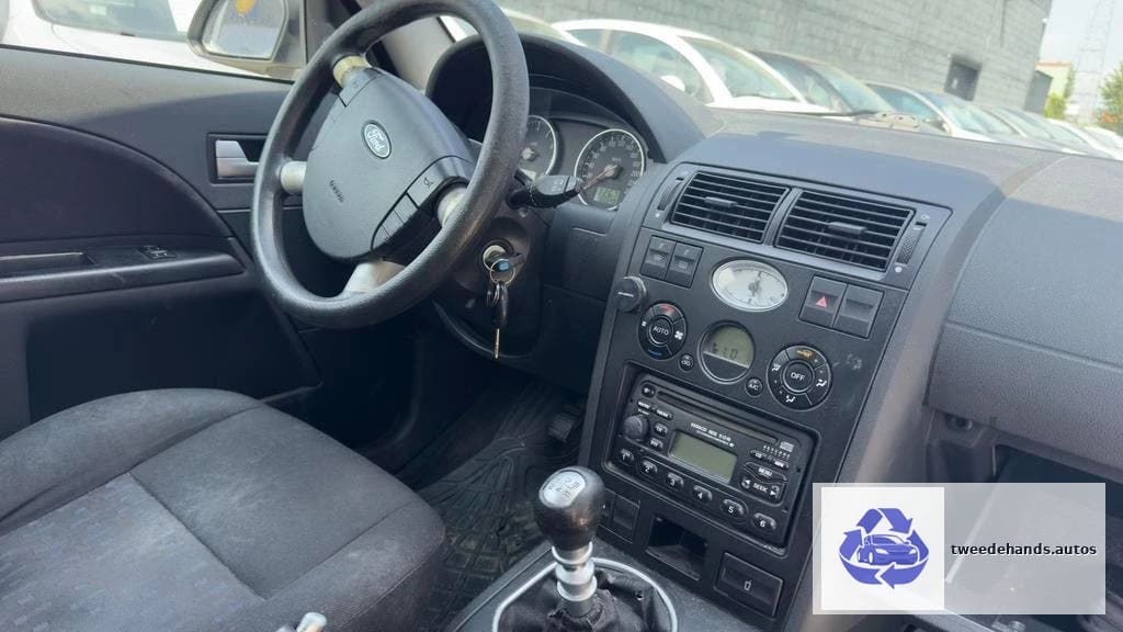 Ford Mondeo 1.8Benzine 2003 180.xxxkm beginnerswagen