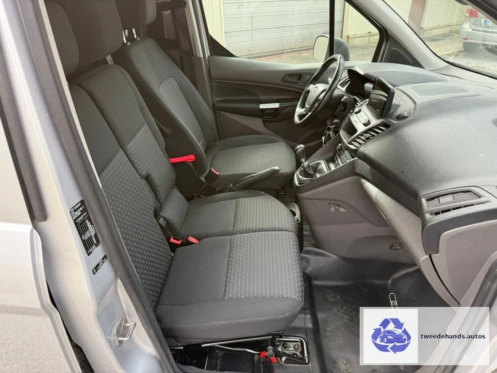 Ford Transit Connect 1.5d 3pl facelift!!! 500€ Netto!!!