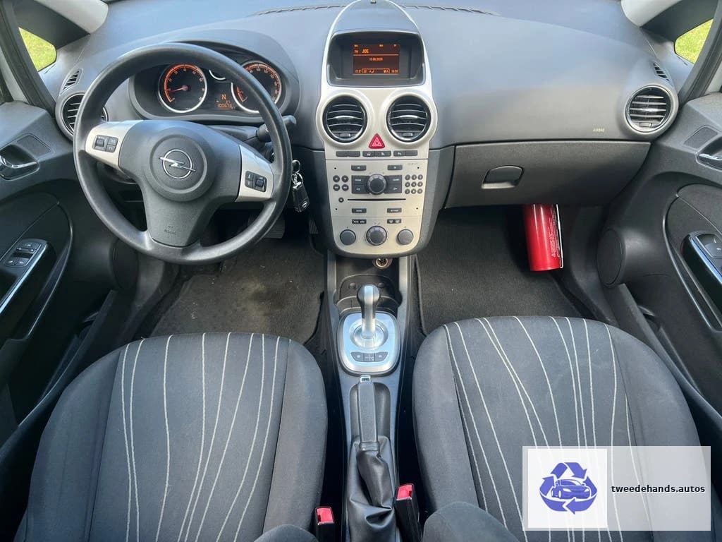 Opel Corsa 1.2Benzine Automaat Gekeurd vvk