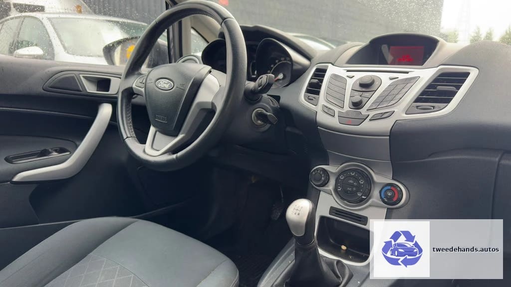 Ford Fiesta 1.2Benzine 2012 150.xxxkm Beginnerswagen