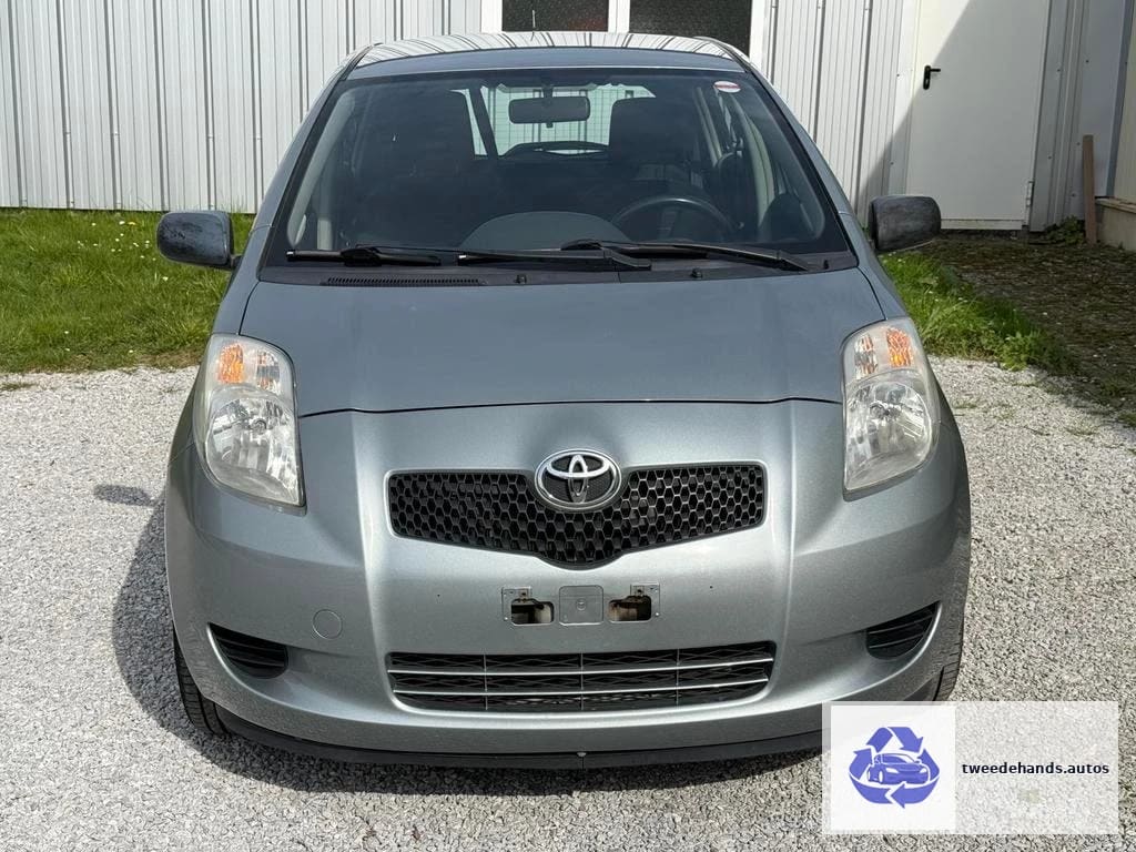 Toyota Yaris 1.0i 118000km 5dr