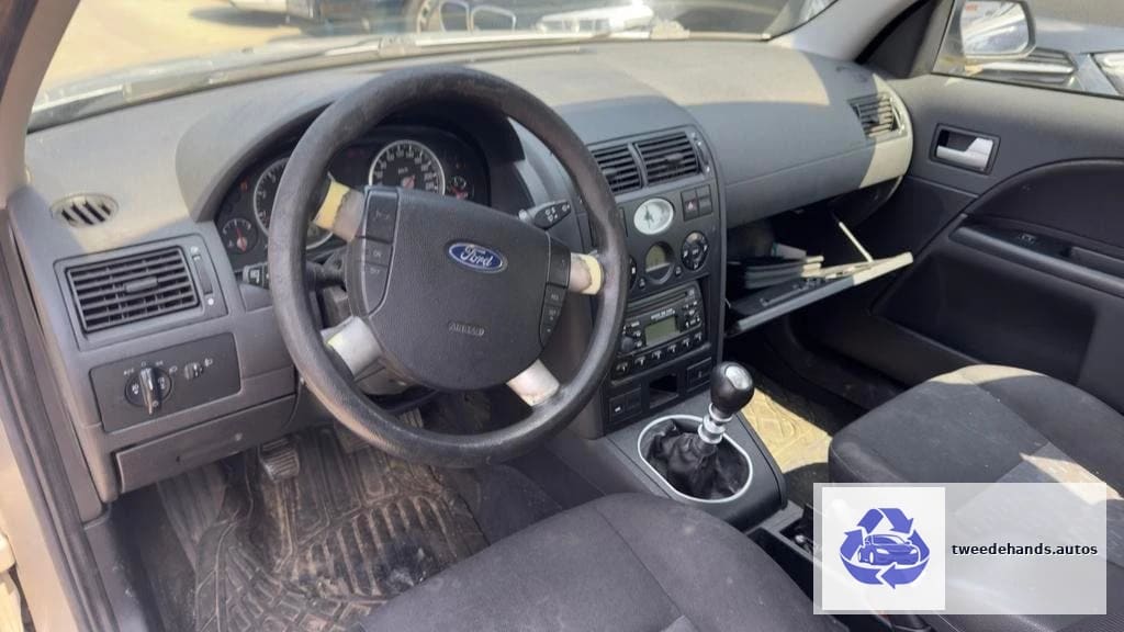 Ford Mondeo 1.8Benzine 2003 180.xxxkm beginnerswagen