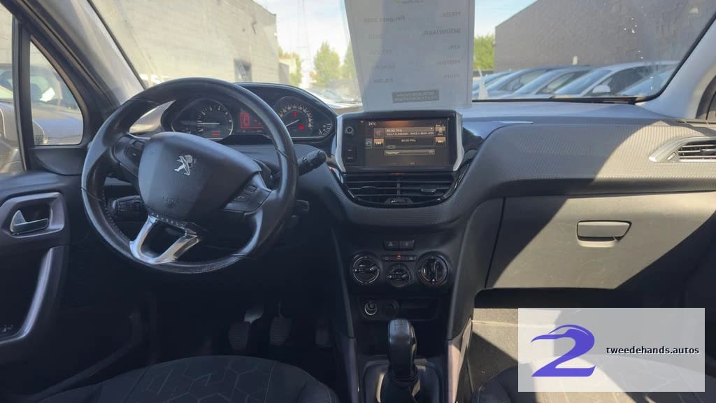 Peugeot 2008 1.2Benzine Euro6B 2016 177.xxxkm/Airco,Cruise,.