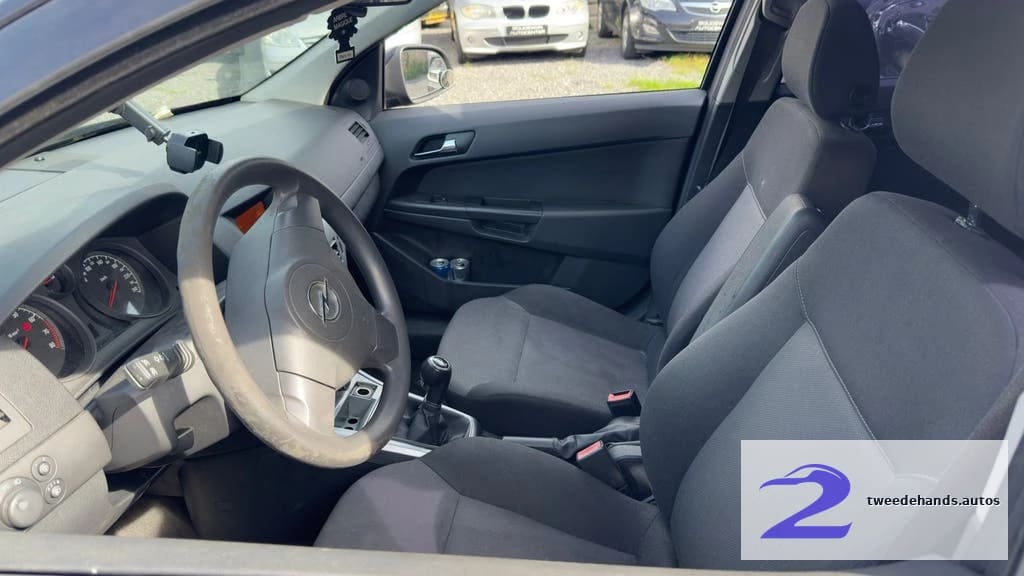 Opel Astra Benzine, auto start niet, bwj 2012, 185000km