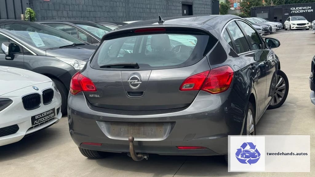Opel Astra 1.4Benzine 2010 220.xxxkm Topstaat Garantie
